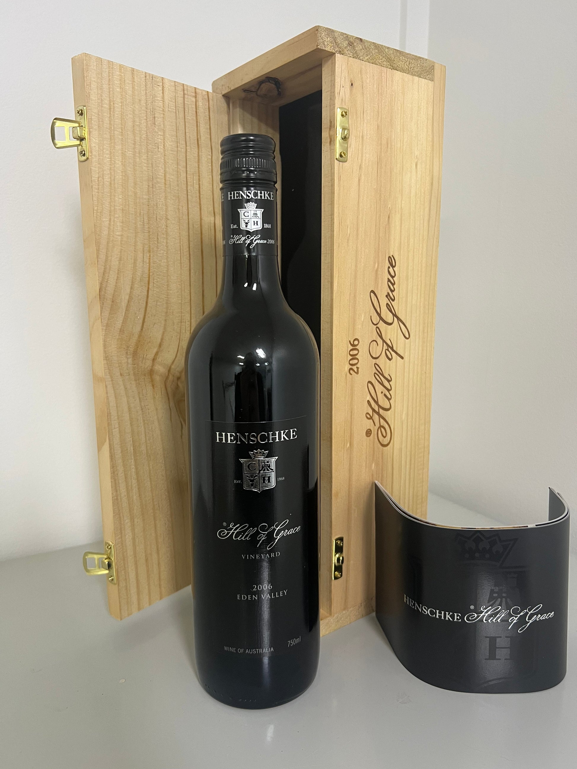 2006 Henschke Hill of Grace Shiraz 750ml Original Wood Box